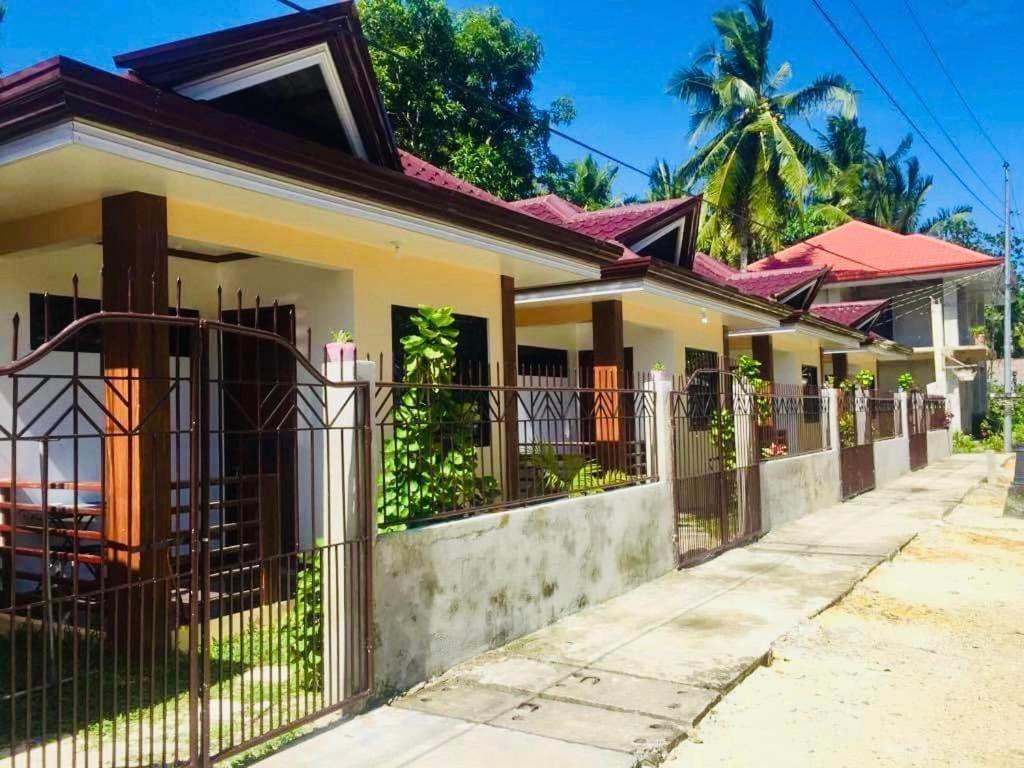 Ameeza Houze Homestay - Siargao Генерал-Луна Экстерьер фото